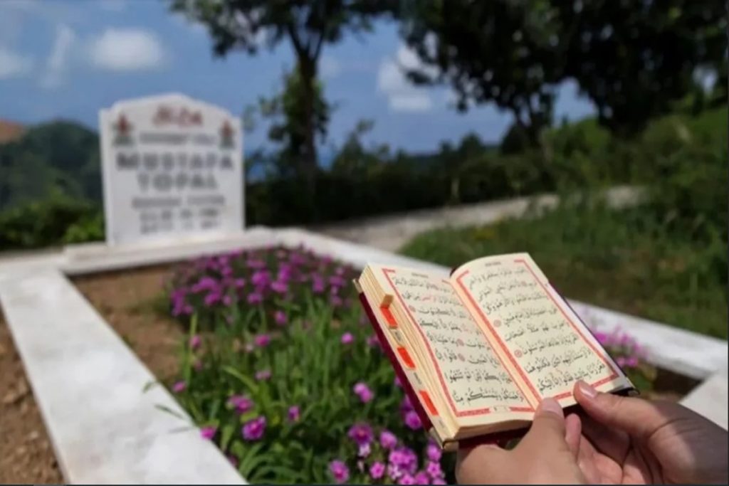 Ölenlere Rahmet Sözleri