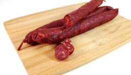 Chorizo Yemeklerde Nasıl Kullanılır? Faydaları ve Zararları Nelerdir?