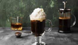 Irish Coffee Nasıl Saklanır? Hangi Hastalıklara İyi Gelir?